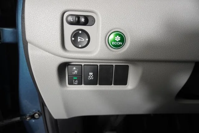 Used 2021 Blue Honda EX-L image 26