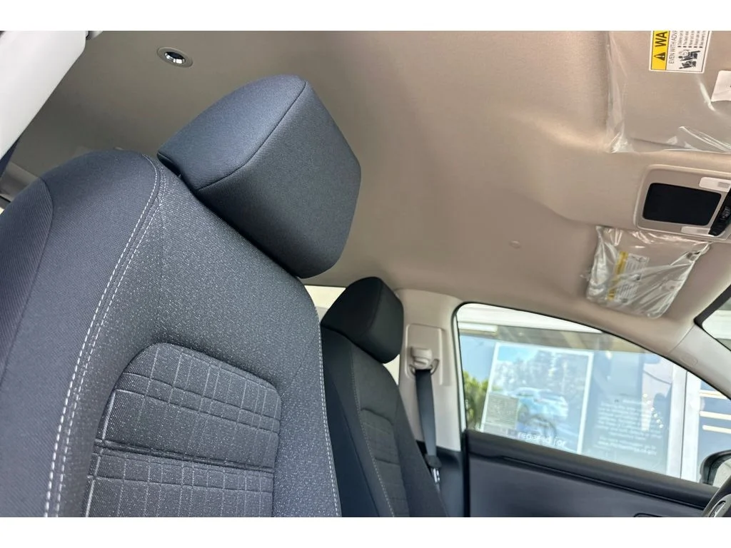 New 2027 Platinum White Pearl Honda LX image 19