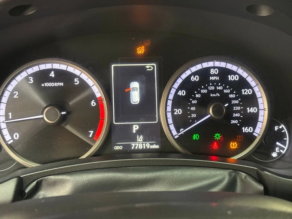 Used 2020 White Lexus 300 F Sport image 23
