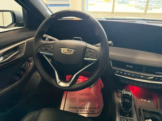 Used 2025 Silver Cadillac Premium Luxury image 36