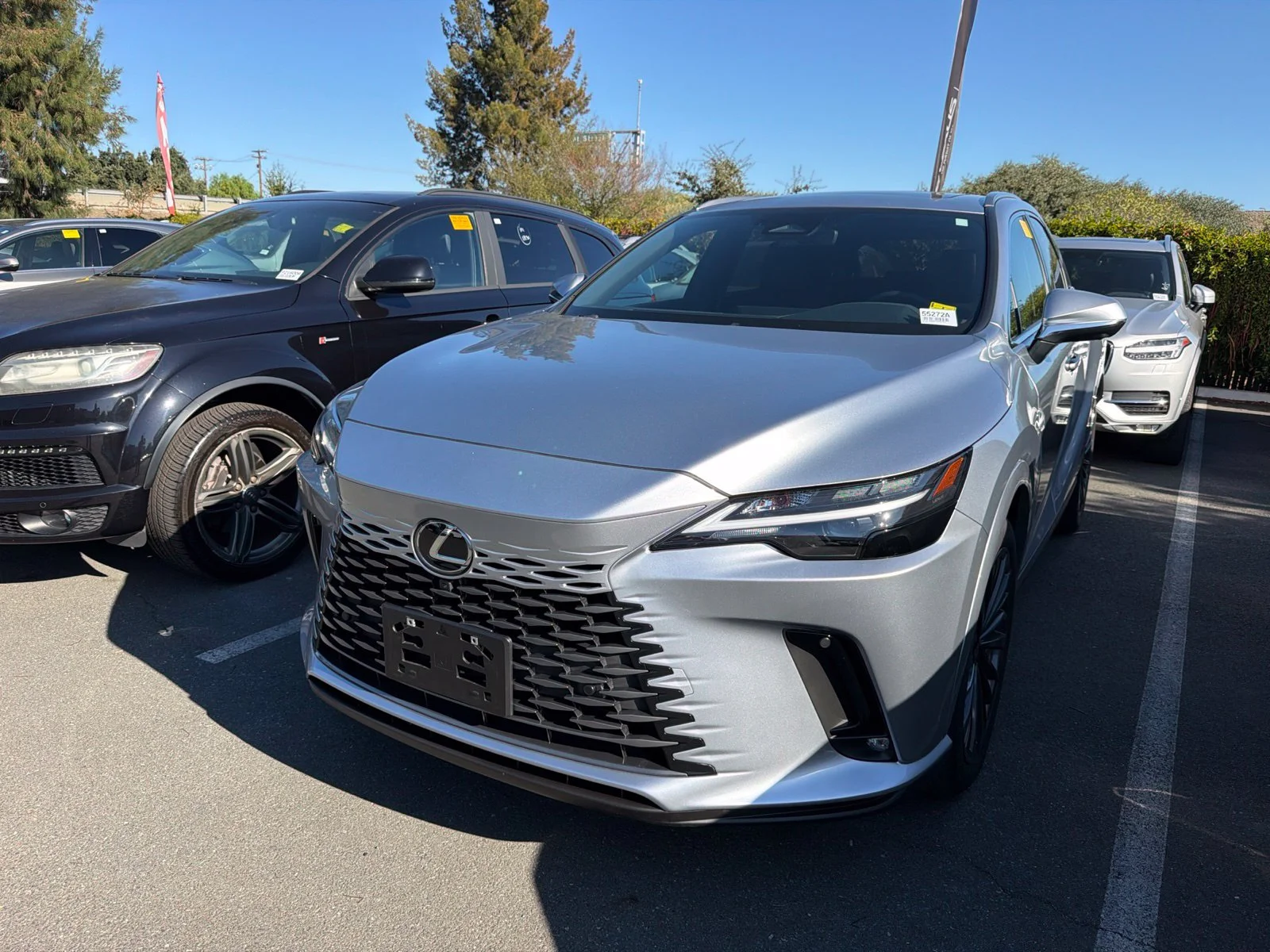 Used 2026 Iridium Lexus 450h+ Premium image 2