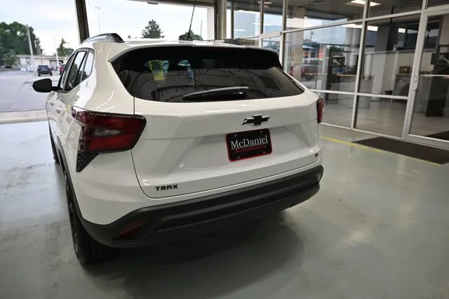 New 2026 Summit White Chevrolet LT image 6