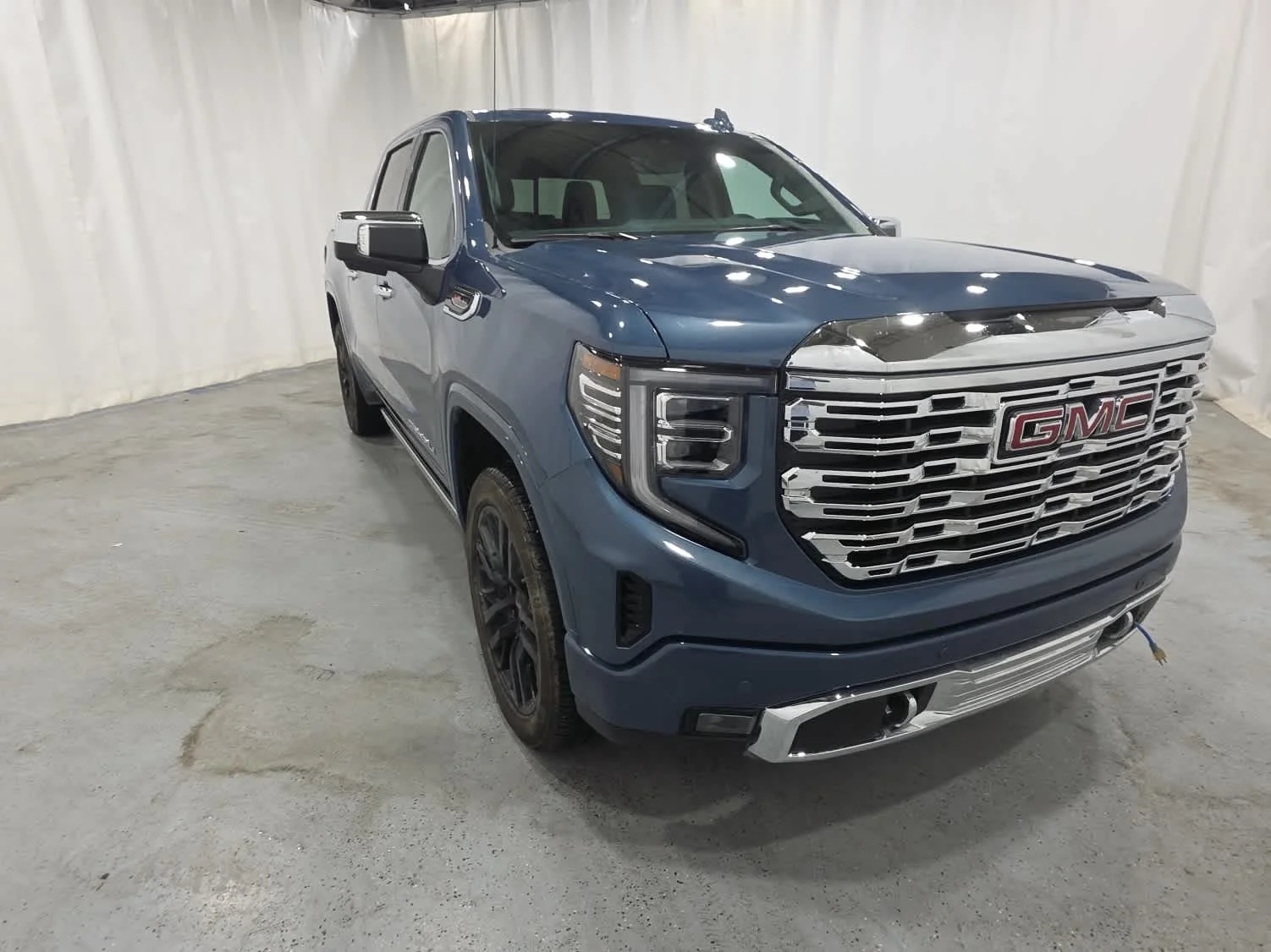 Certified Used 2026 Downpour Metallic GMC Denali image 9