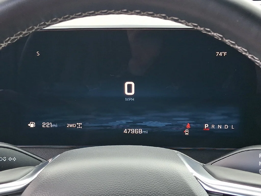 Used 2025 Blue Chevrolet LT image 26
