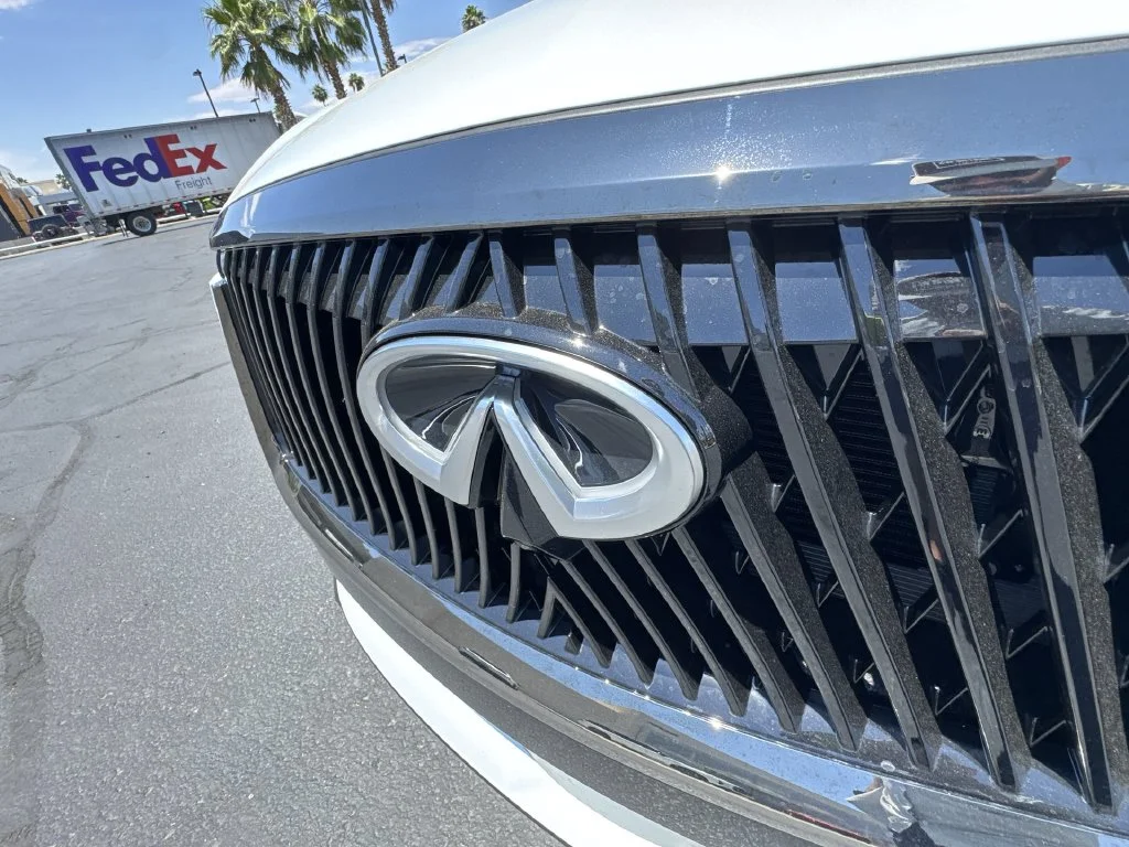 New 2027 2T RAD WHT INFINITI Autograph AWD image 32