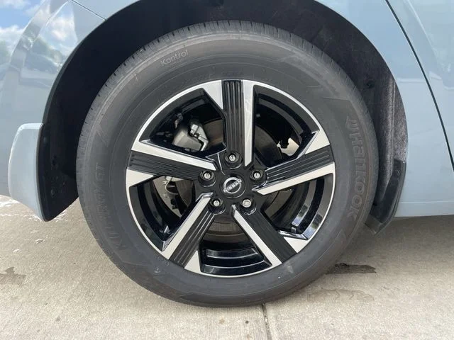 2025 Nissan Sentra SV - Photo 36