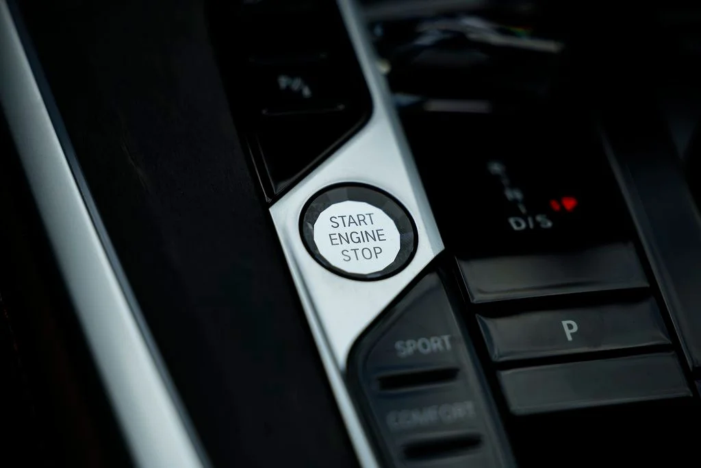 New 2026 Skyscraper Grey Metallic BMW xDrive40i image 40