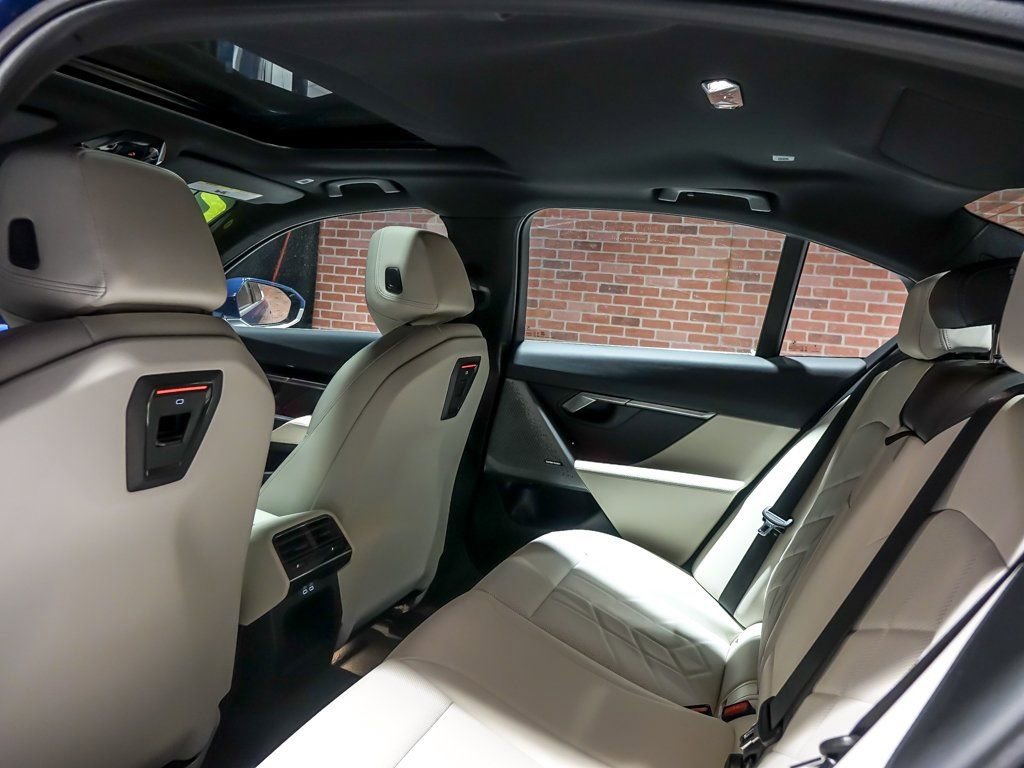 2024 BMW 530I - Image 16