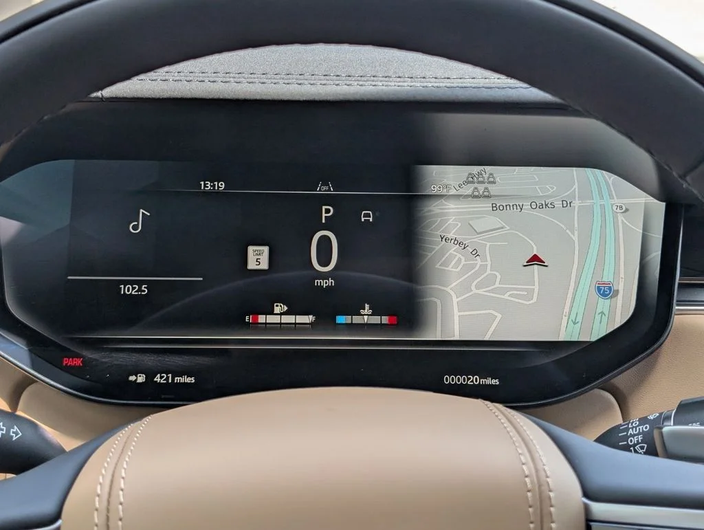 New 2026 Charente Grey Land Rover SE image 12