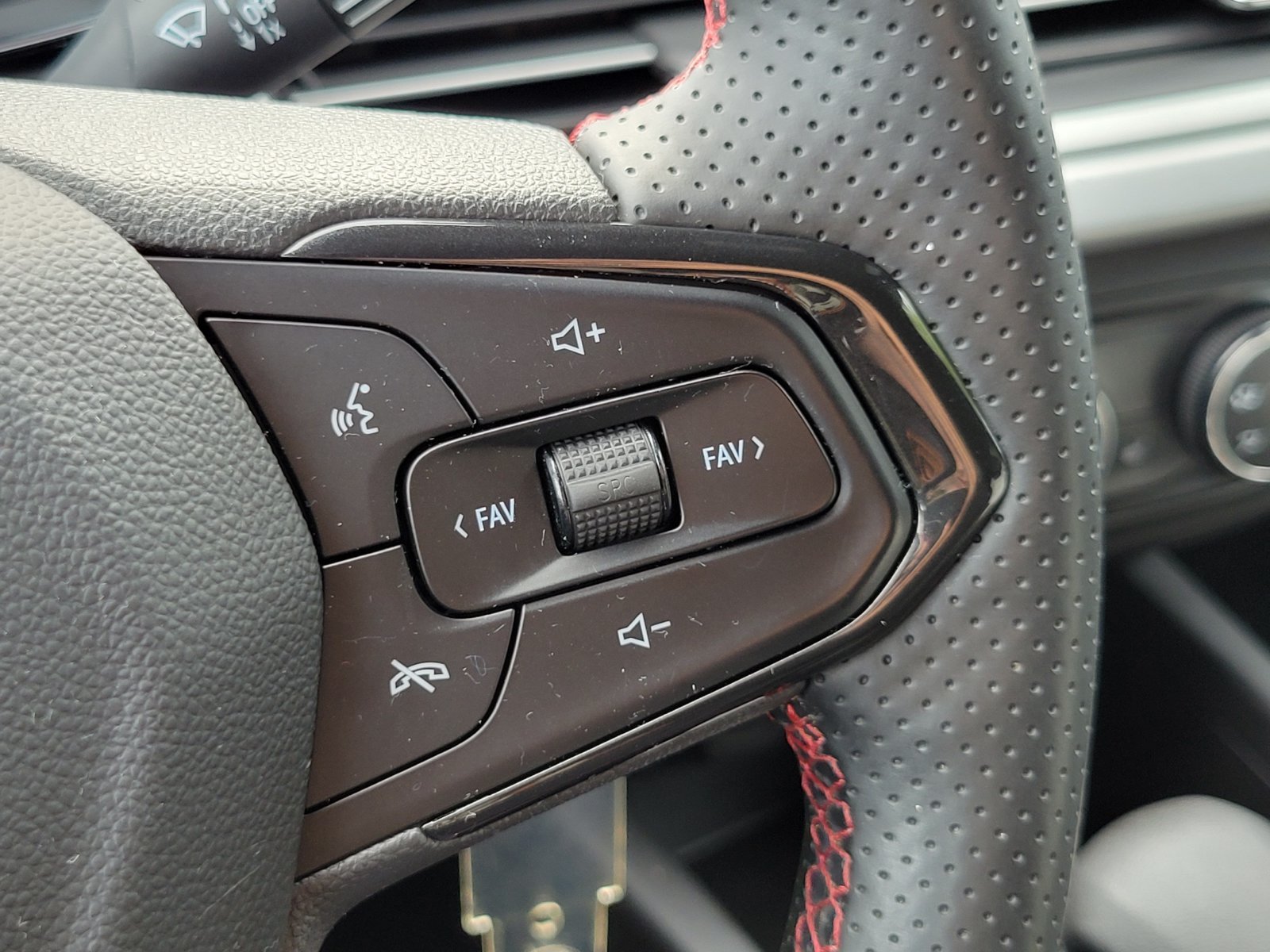 Used 2024 Blue Chevrolet 1RS image 17