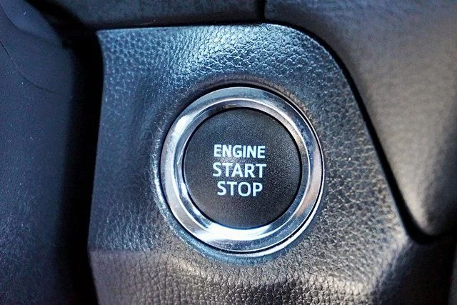 Used 2022 Silver Toyota XLE image 29