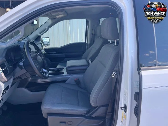 Used 2025 White Ford XLT image 9