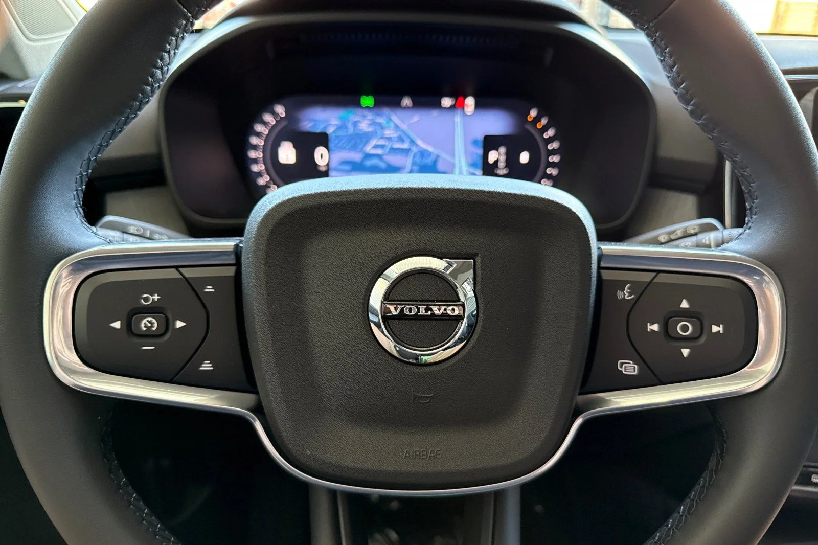 New 2026 Vapour Grey Volvo Plus image 23