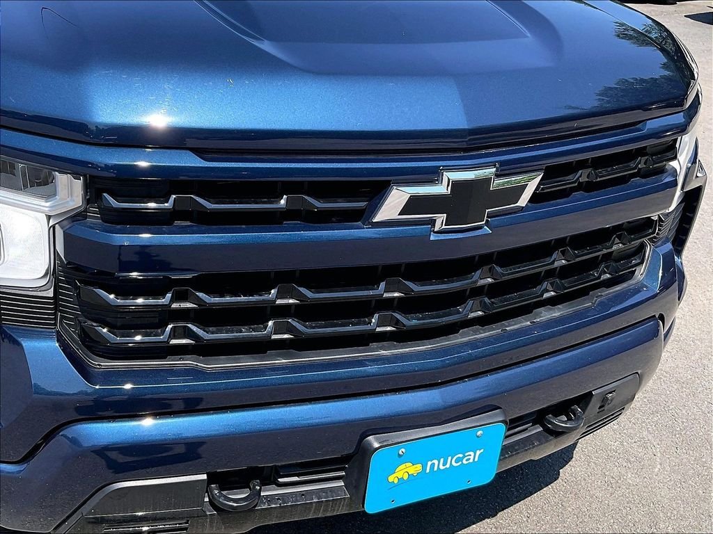 Used 2023 Blue Chevrolet RST image 31