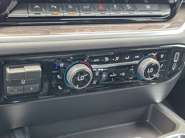 2026 Chevrolet Silverado 1500 LTZ - Photo 34