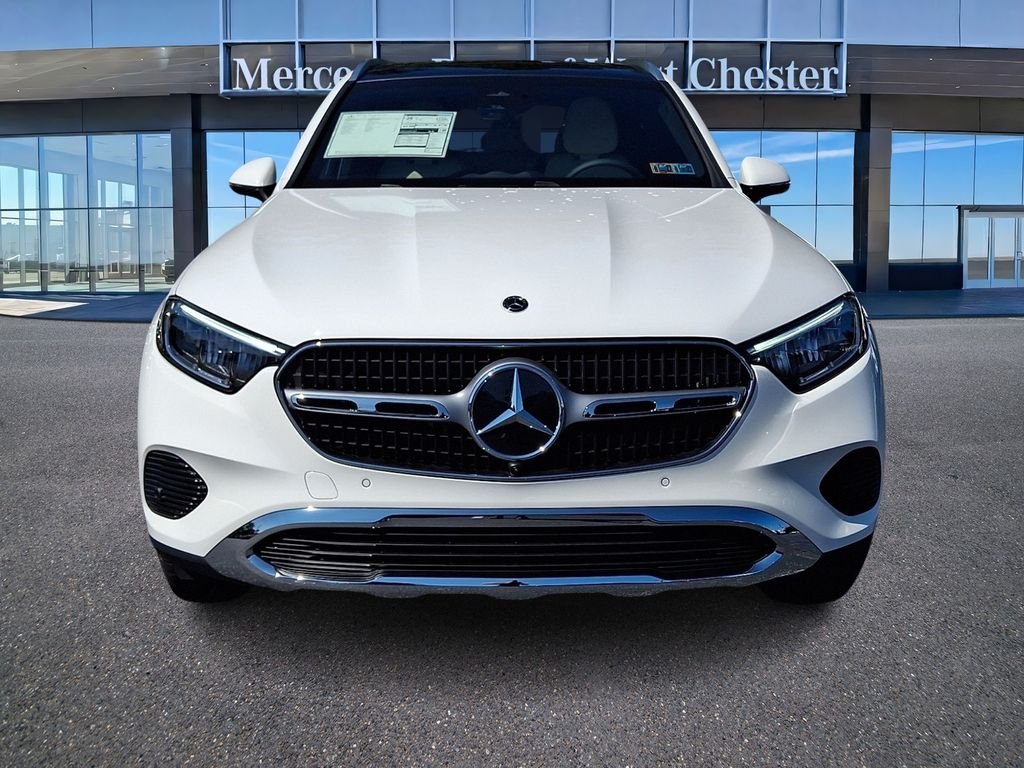 New 2027 Polar White Mercedes-Benz GLC 300 image 2