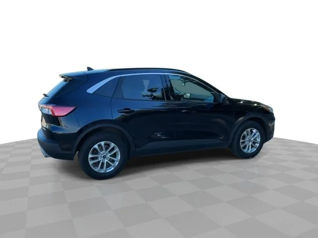 Used 2015 Black Ford Titanium image 2