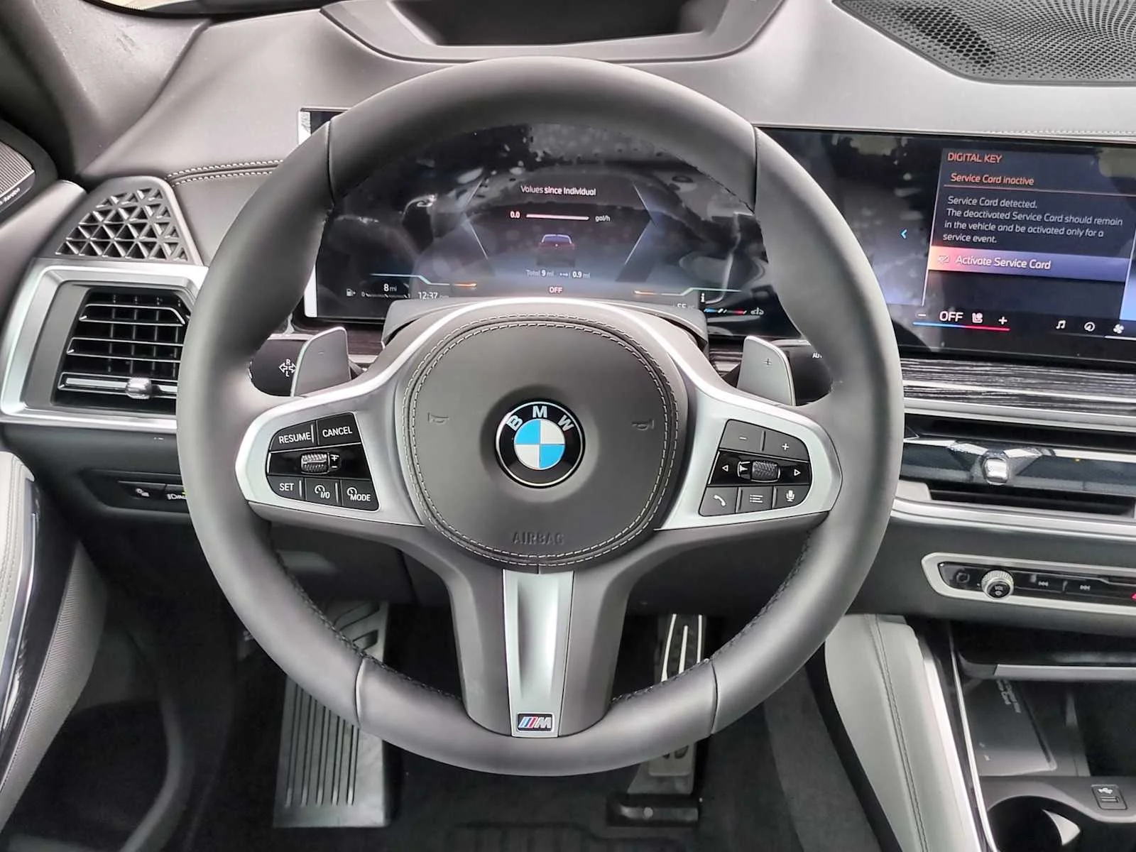 New 2026 Black Sapphire Metallic BMW xDrive40i image 24