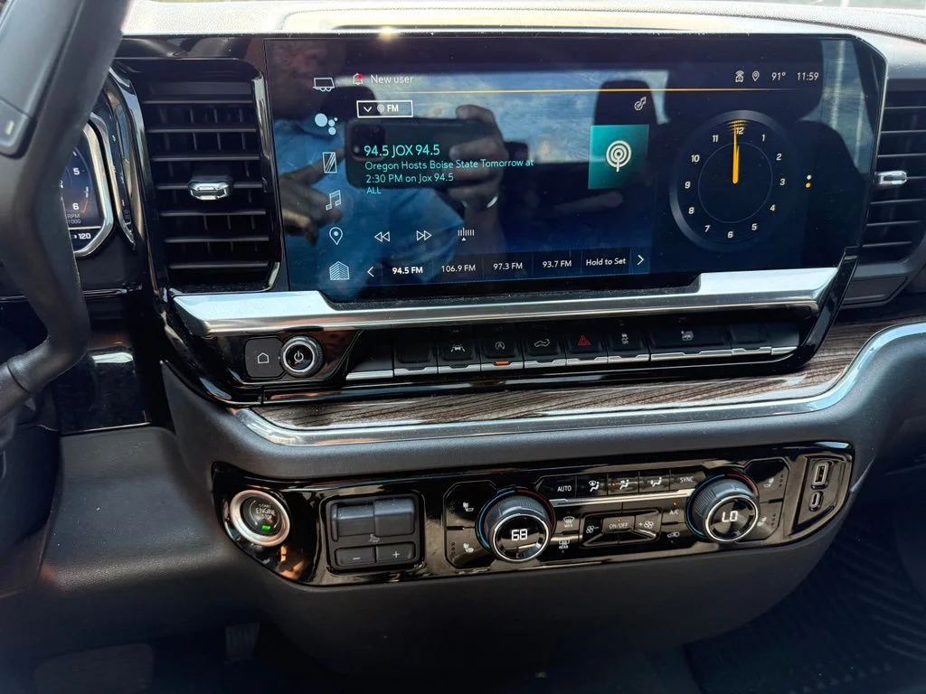 Used 2023 Red Chevrolet LT image 8