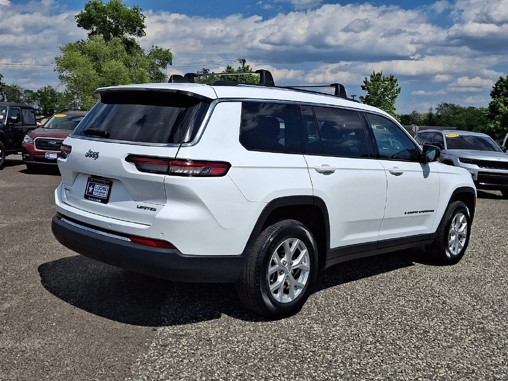 Used 2023 Bright White Clearcoat Jeep Limited image 12