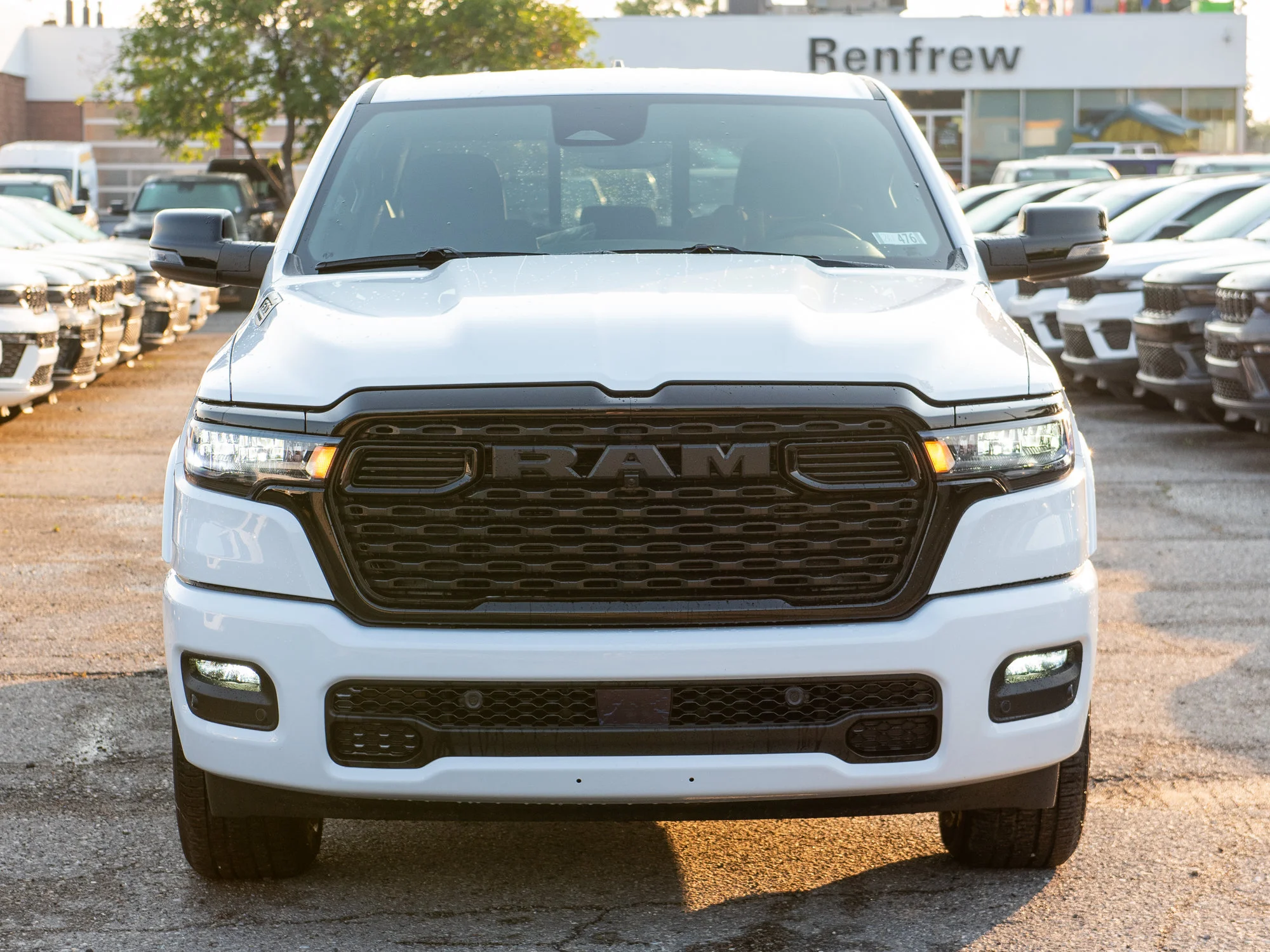 New 2026 White RAM Big Horn Night* Crew Cab 4x4, Level 2 Equipment Group, 3.92 Rear Axle image 8