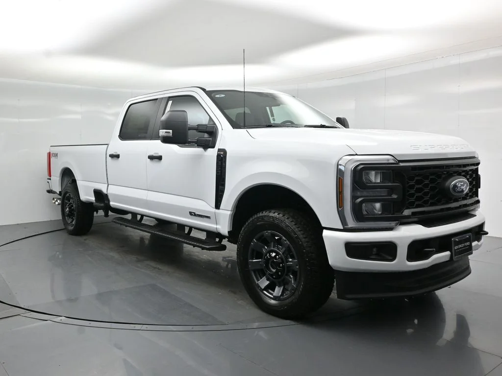 New 2026 Oxford White Ford XL image 50