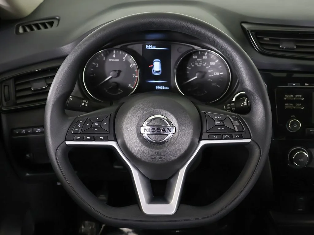 Used 2017 White Nissan SV image 34