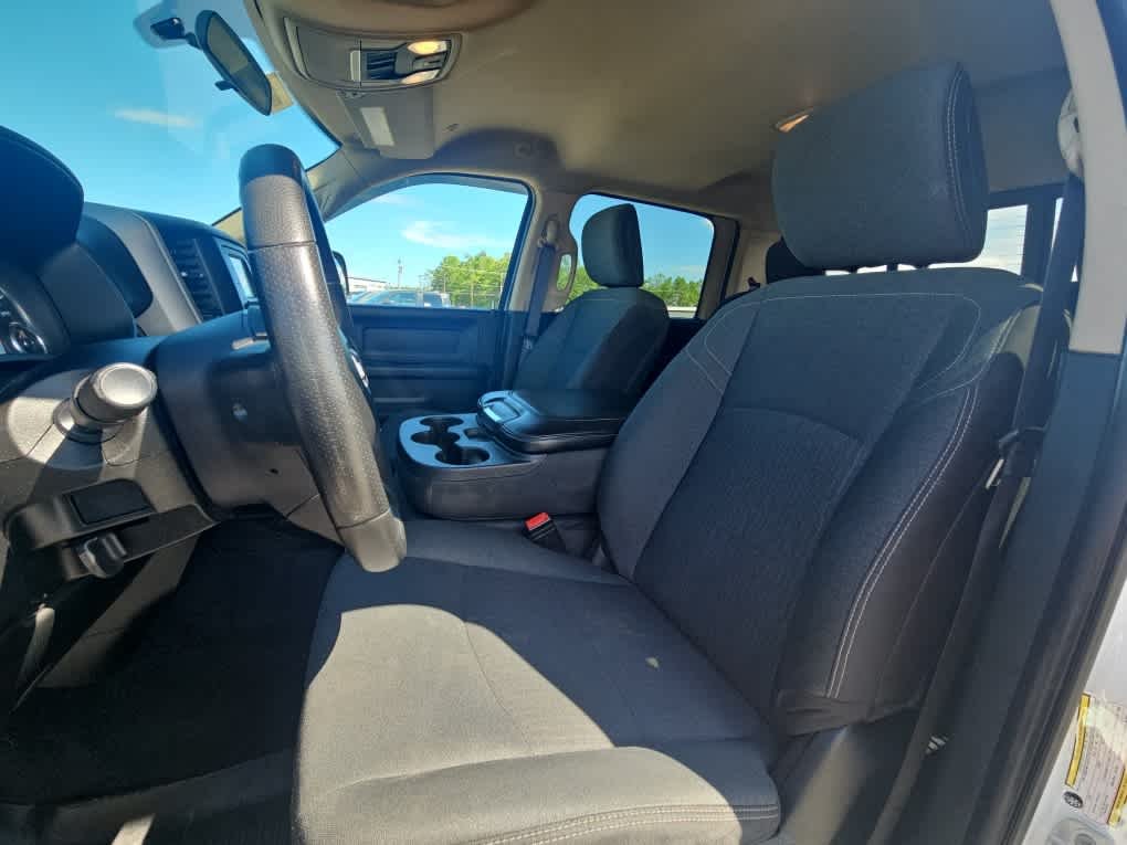 Used 2019 Bright White Clearcoat Ram Tradesman image 10