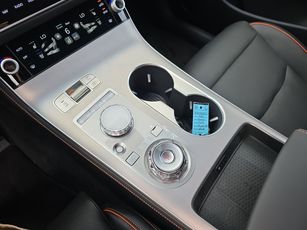 2026 GENESIS GV70 Sport Advanced - Photo 15