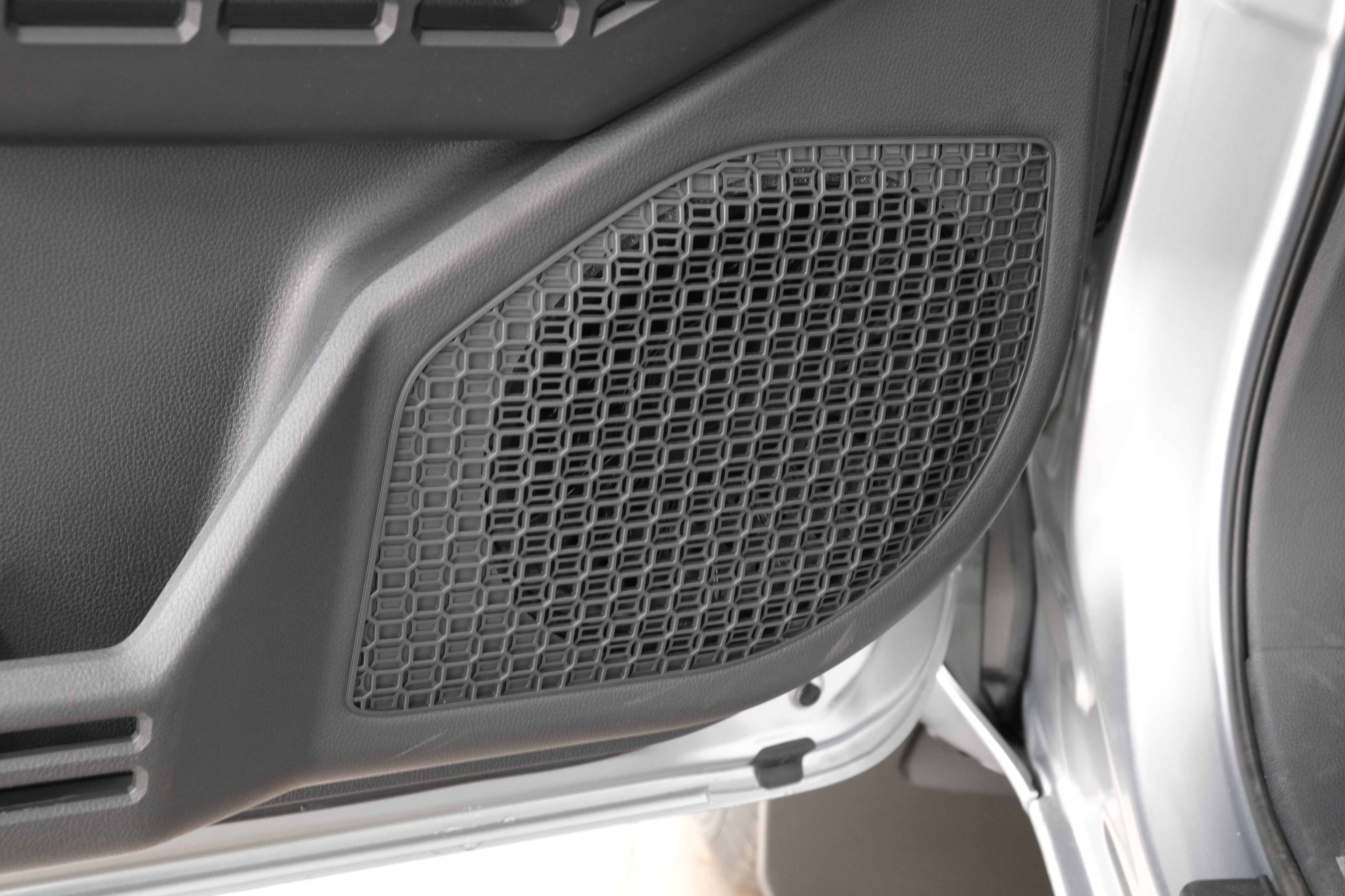 New 2026 Celestial Silver Metallic Toyota  SR5 image 29