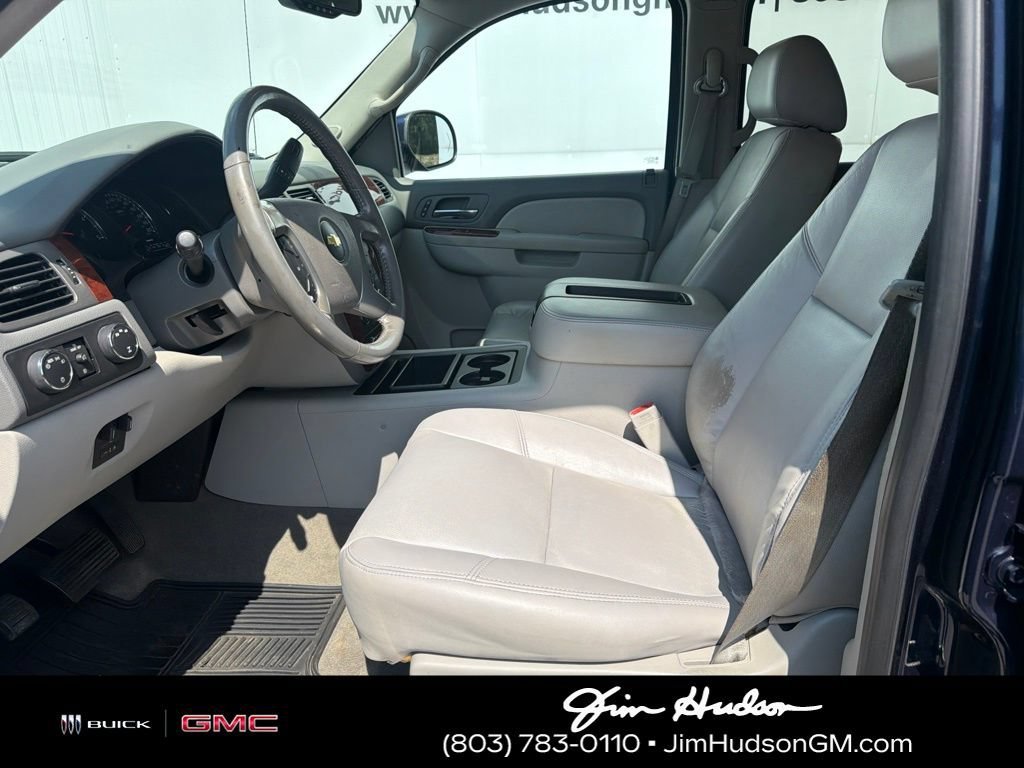 Used 2012 IMPERIAL BLUE METALLIC Chevrolet LTZ image 7