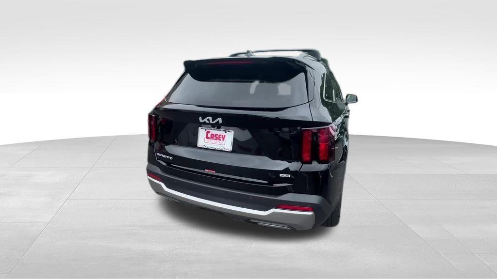 2025 Kia Sorento S - Photo 6