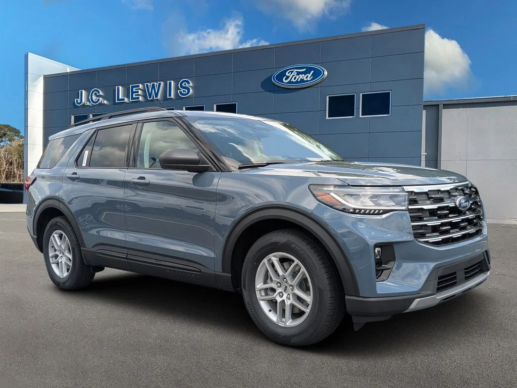 2026 Ford Explorer's photo