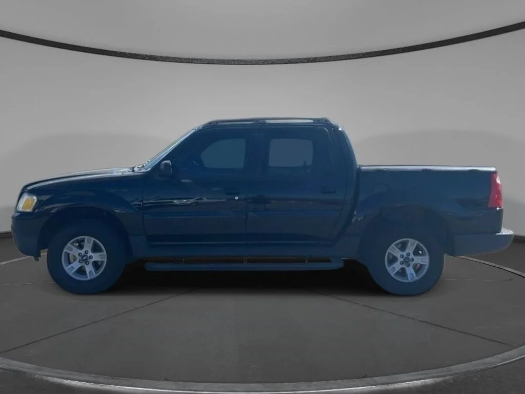 Used 2005 Black Ford Adrenalin image 10