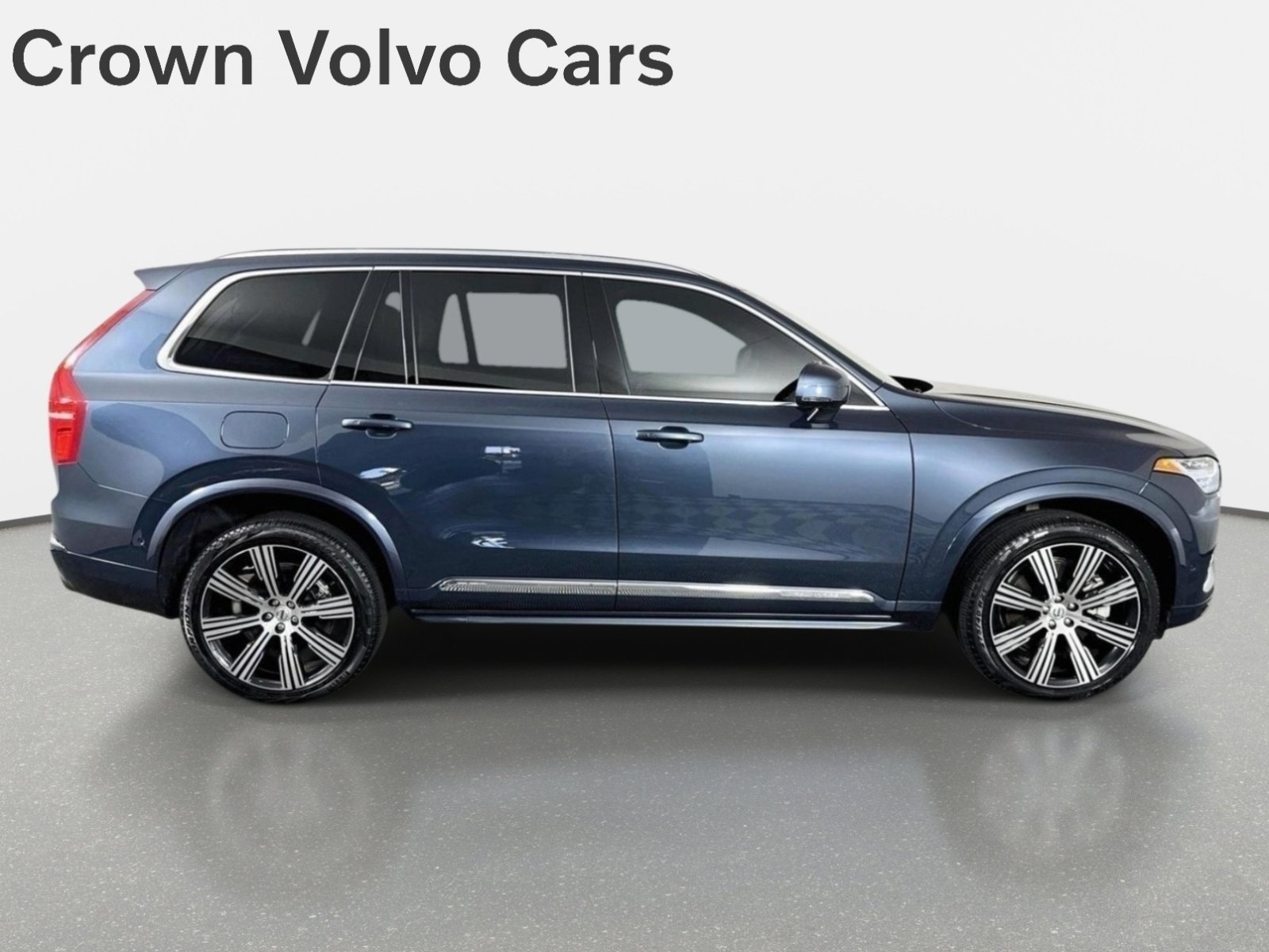 Used 2024  Volvo Ultimate Bright Theme image 4