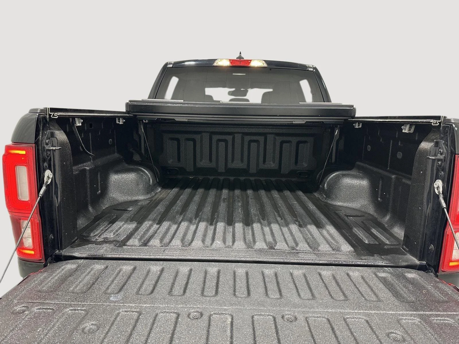 Used 2020 Shadow Black Ford XL image 22