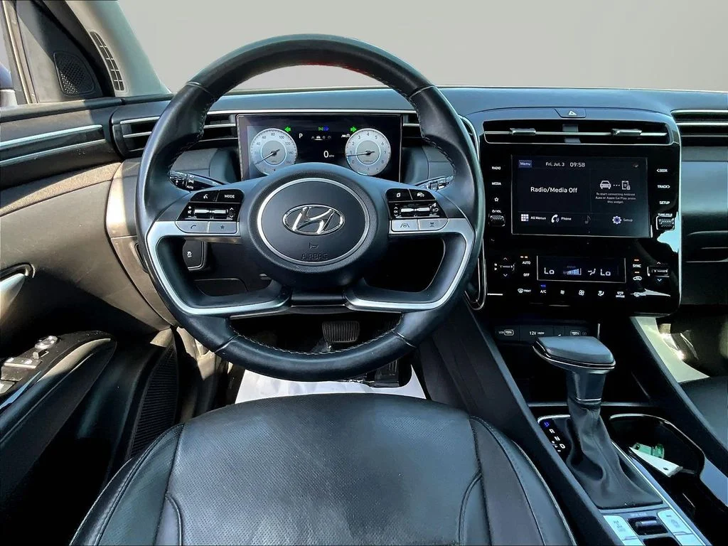 Used 2022 Gray Hyundai SEL image 8
