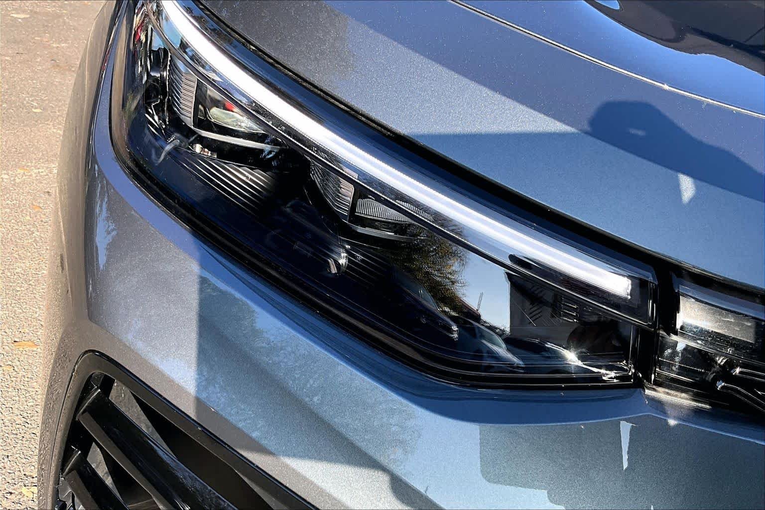 New 2026 Platinum Gray Metallic Volkswagen 2.0T SE R-Line Black image 13