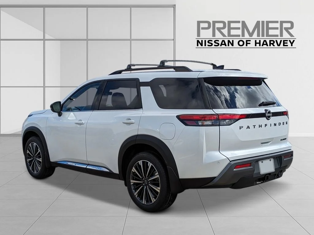 New 2026 Everest White Pearl TriCoat Nissan Platinum image 3