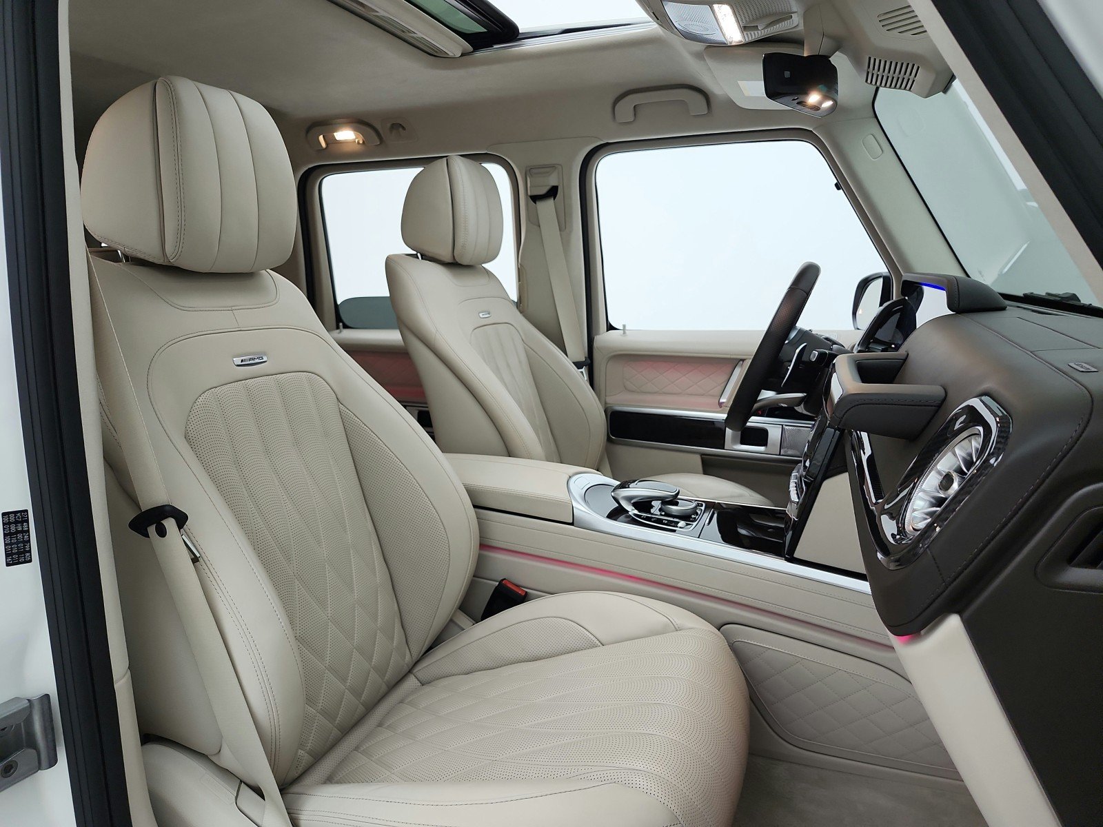 Used 2021 designo Diamond White Metallic Mercedes-Benz AMG® G 63 4MATIC SUV image 20