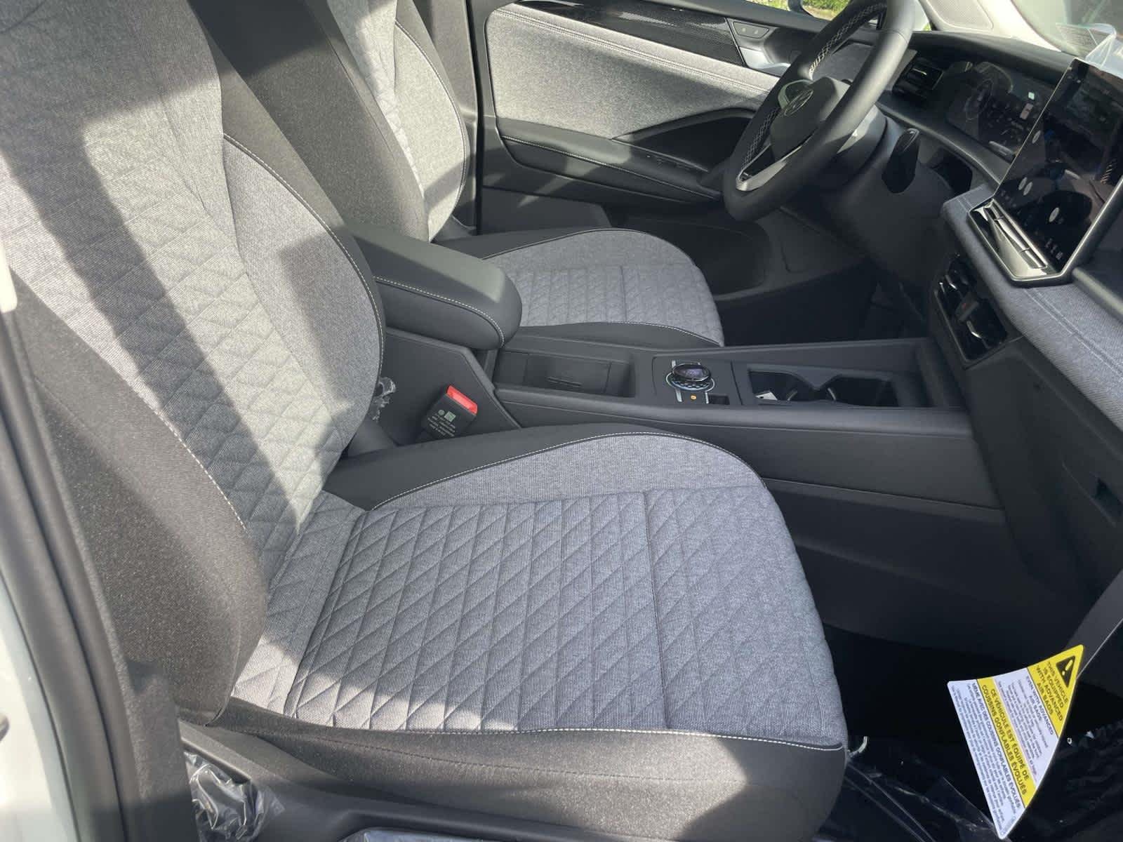 New 2026 Pure White Volkswagen S image 20