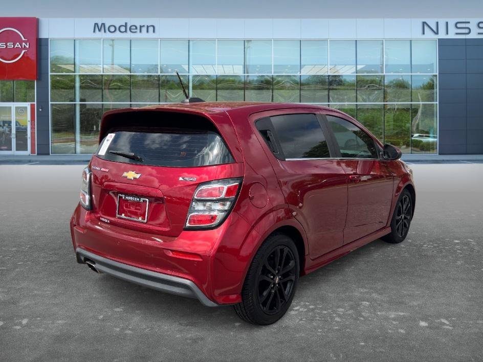 Used 2017 Cajun Red Tintcoat Chevrolet Premier image 5