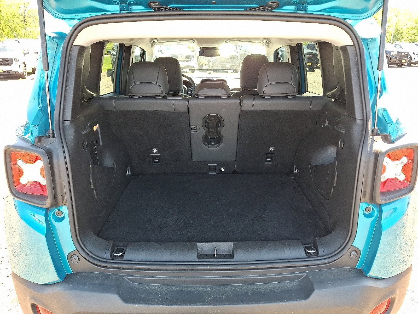 2022 Jeep Renegade Limited - Photo 31
