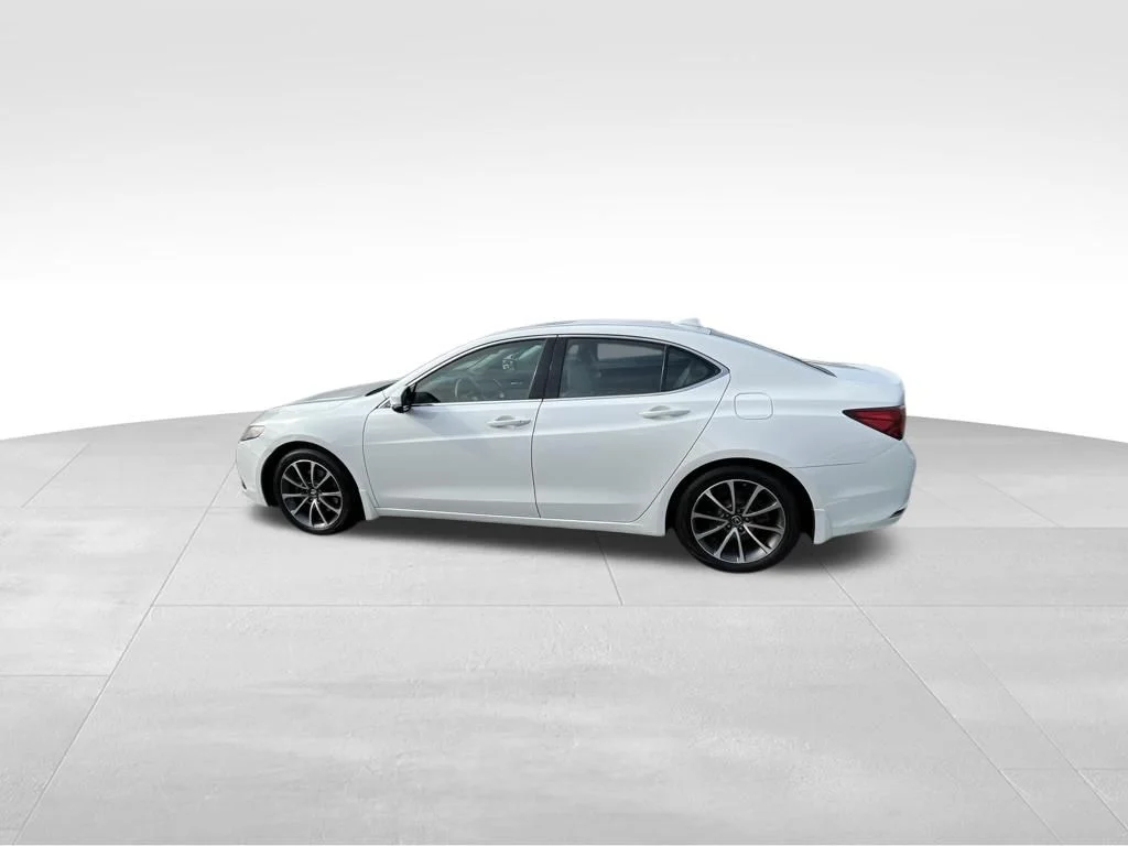 Used 2017 White Acura 3.5L V6 image 4