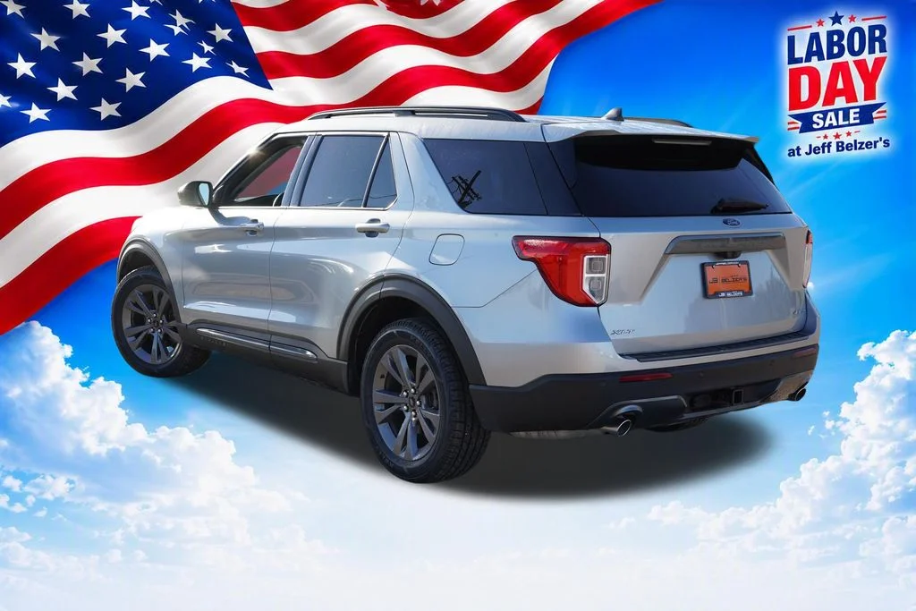 Certified Used 2023 Iconic Silver Metallic Ford XLT image 7