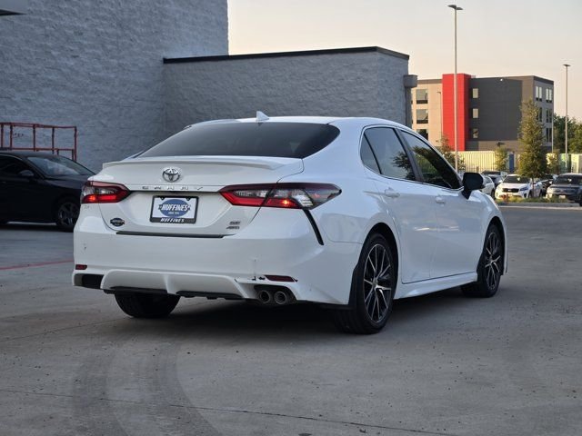 Used 2021 White Toyota SE image 8