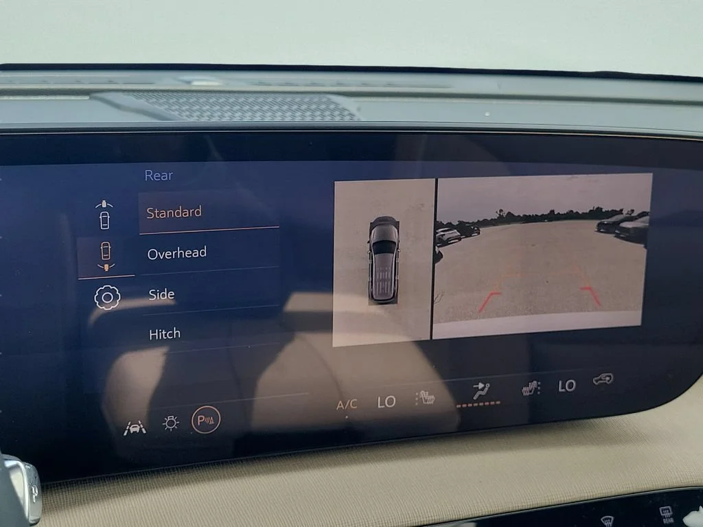 New 2026 Iridescent White Tricoat Buick Preferred image 18