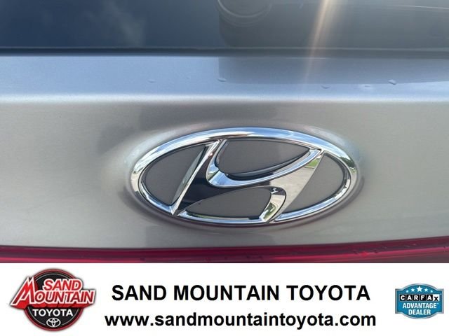Used 2023 Silver Hyundai Calligraphy image 11