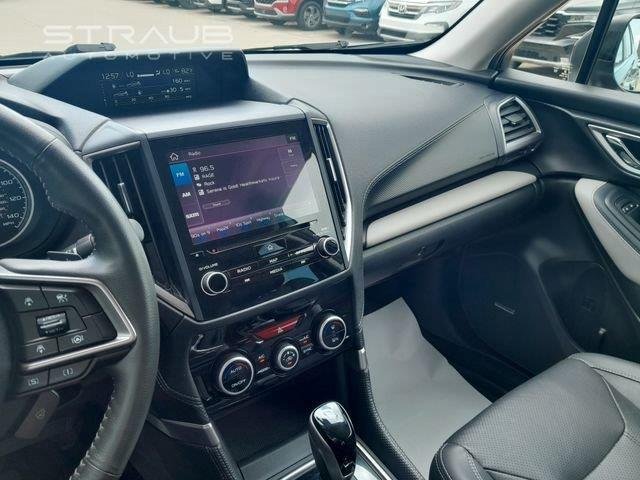 Used 2023 Crystal Black Silica Subaru Limited image 20
