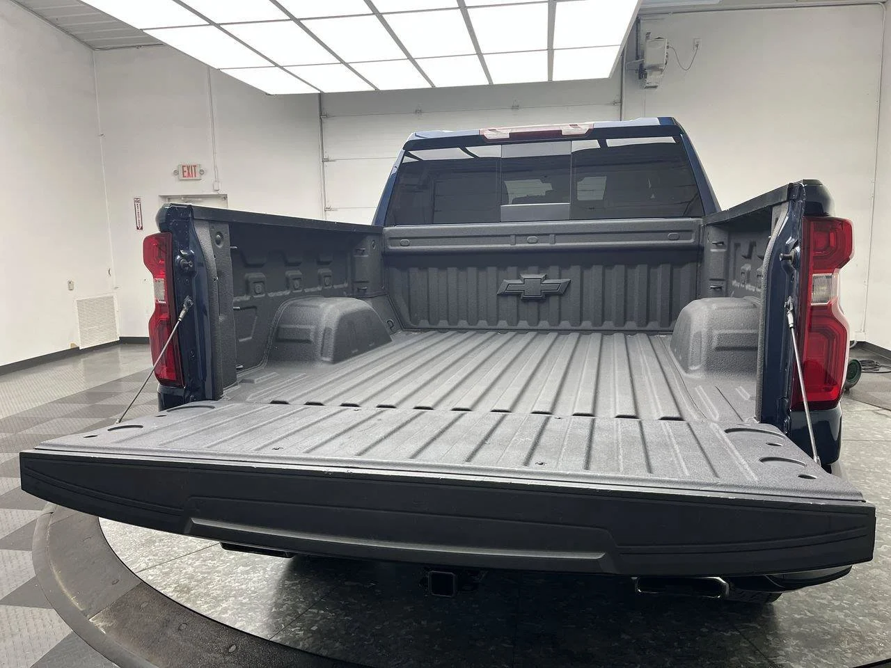 Used 2023 NORTHSKY BLUE METALLIC Chevrolet LT Trail Boss image 32